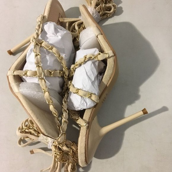 NWT CAPE ROBBIN HANI OFF-WHITE LACE UP HEELS 5.5 - Picture 13 of 14